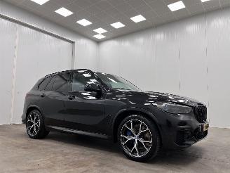 uszkodzony samochody osobowe BMW X5 xDrive45e M-Sport High Executive Panoramadak 2022/3