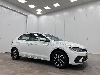 Schadeauto Volkswagen Polo 1.0 TSI Life 5-drs Airco 2023/10