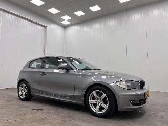 skadebil auto BMW 1-serie 118d Corporate Business Line Clima 2010/4
