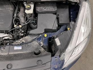 Ford Kuga 1.5 Trend Airco picture 17