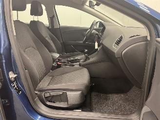 Seat Leon 1.2 TSI Style 5-drs Clima picture 9