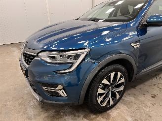 Renault Arkana 1.6 E-Tech Evolutiuon Navi Clima picture 19