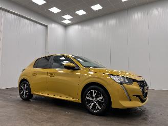 Voiture accidenté Peugeot 208 1.2 PureTech Active 5-drs Airco 2021/4