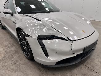 Porsche Taycan Panoramadak picture 20