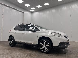 Unfallwagen Peugeot 2008 1.2 PureTech Allure Panoramadak Navi Clima 2015/6