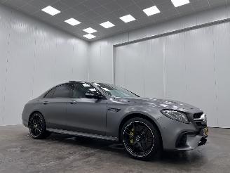Vaurioauto  passenger cars Mercedes E-klasse AMG 63 S 4MATIC+ Panoramadak 2017/9