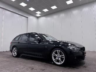 uszkodzony samochody osobowe BMW 3-serie Touring 318i Autom. M Sport Panoranadak Navi Clima 2019/11