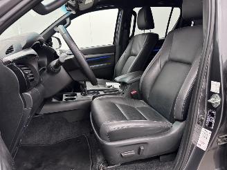 Toyota Hilux 2.8 D-4D Autom. 4WD DC Adventure Navi Clima picture 8