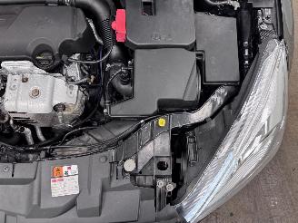 Ford Focus 1.0i 5-drs Navi Clima picture 17