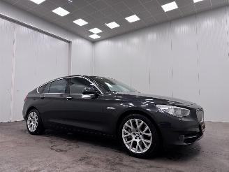 krockskadad bil auto BMW 5-serie GT 550i Autom. High Exe Navi Clima 2011/1