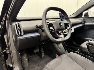 Volvo EX30 Single Motor Extended Range Plus 69 kWh picture 7