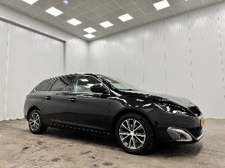 uszkodzony samochody osobowe Peugeot 308 SW 1.2 Autom. Allure Navi Clima 2016/7