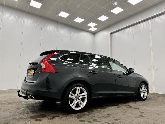 Volvo V-60 2.4 D6 Twin engine R-Design Navi Clima picture 2