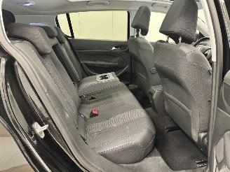 Peugeot 308 1.2 Executive Panoramadak Navi Clima picture 11