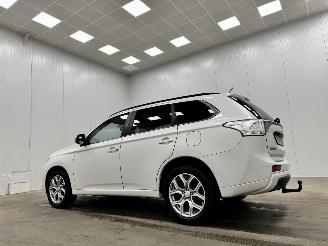 Mitsubishi Outlander 2.0 PHEV 4WD Instyle Navi Clima picture 3