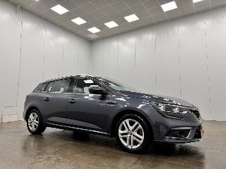 Schadeauto Renault Mégane Estate 1.2 TCe Zen Navi Clima 2017/9