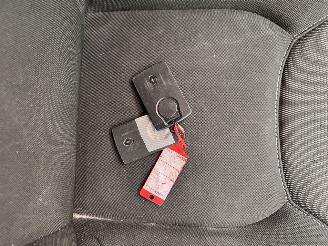 Renault Clio Estate 0.9 TCe Navi Airco picture 13