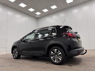 Peugeot 2008 1.2 PureTech Allure Panoramadak Navi Clima picture 3