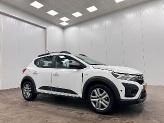 Damaged car Dacia Sandero Stepway 1.0 TCe 100 Bi-Fuel 2023/5