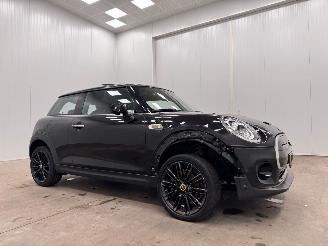 Voiture accidenté Mini Cooper SE Electric 135kw Panoramadak Navi Clima 2020/7