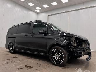 skadebil bedrijf Mercedes V-klasse 300d 4Matic Autom. Lang DC AMG Navi Clima 2025/8