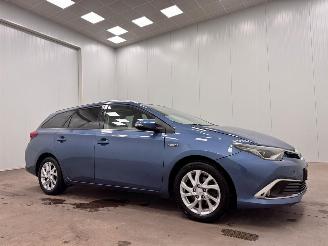 Coche accidentado Toyota Auris Touring Sport 1.8 Hybrid Navi Clima 2015/10