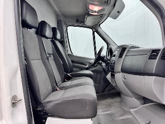 Volkswagen Crafter 2.0 TDI 120kw RWD L2H2 Airco picture 12