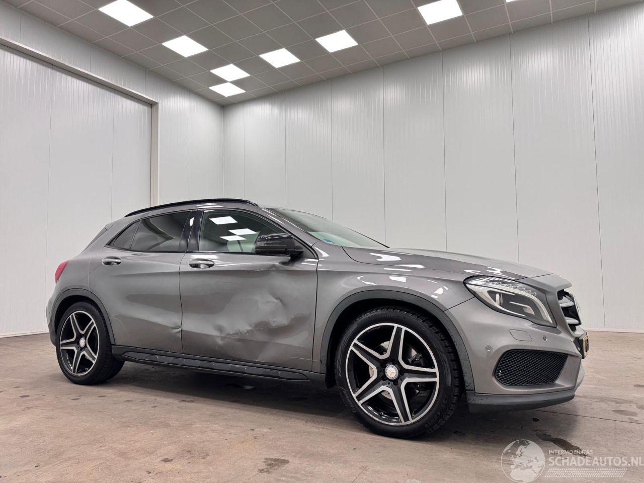 Mercedes GLA 250 Prestige AMG-Line Autom. Navi Clima