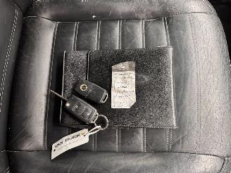 Volkswagen Transporter 2.0 TDI L2 DC Airco Navi picture 14