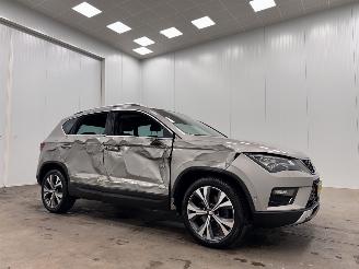 Vaurioauto  passenger cars Seat Ateca 1.4 Autom. EcoTSI Panoramadak Navi Clima 2017/12