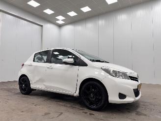 skadebil auto Toyota Yaris 1.0 VVT-i 5-drs Airco 2012/7