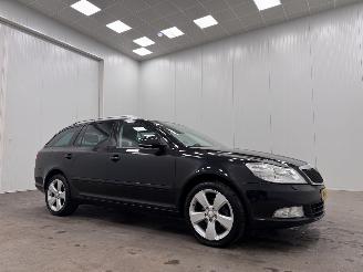 Voiture accidenté Skoda Octavia 1.2 TSI DSG Navi Clima 2012/2