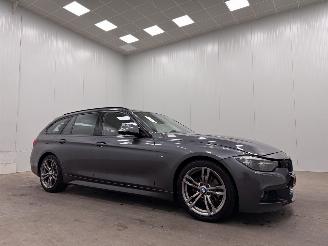 Coche accidentado BMW 3-serie Touring 318i Autom. M-Sport Panoramadak Navi Clima 2019/3