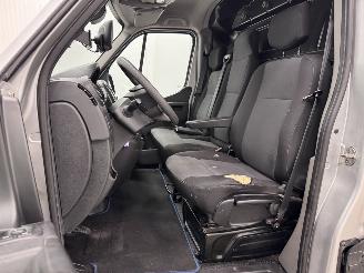 Renault Master 35 2.3 dCi L2H2 Airco picture 9