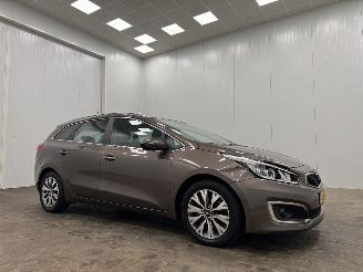 uszkodzony samochody osobowe Kia Cee d Sportswagon 1.6 CRDi DynamicLine Navi Clima 2016/9