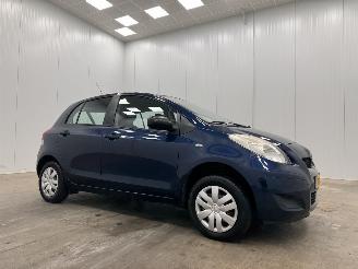 škoda osobní automobily Toyota Yaris 1.0 VVTi Acces 5-drs Airco 2011/2