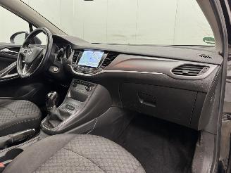 Opel Astra Sport Tourer 1.0 Edition Navi Clima picture 12