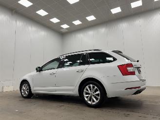 Skoda Octavia Combi 1.0 TSI Navi Clima picture 3