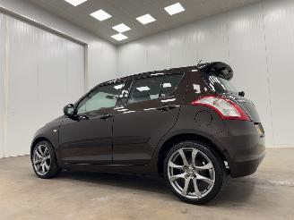 Suzuki Swift 1.2 Bandit EASSS 5-drs Airco picture 3