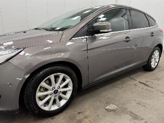 Ford Focus 1.5i Edition 5-drs Navi Clima picture 16