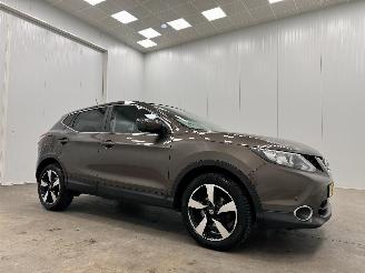 škoda osobní automobily Nissan Qashqai 1.2 Autom. N-Vision Navi Clima 2017/3