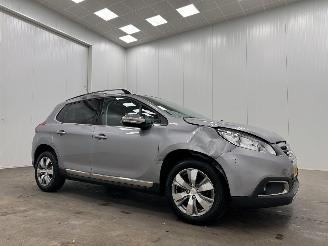 skadebil auto Peugeot 2008 1.2 PureTech Allure Panoramadak Navi Clima 2014/10