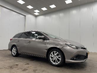 skadebil auto Toyota Auris Touring Sports 1.8 Hybrid Panoramadak Navi Clima 2015/11