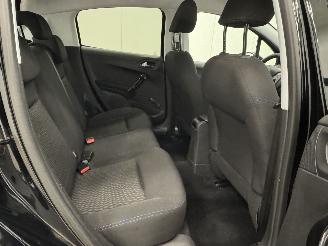 Peugeot 208 1.2 PureTech Signature 5-drs Navi Airco picture 10
