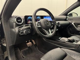 Mercedes Cla-klasse Shooting Brake 200d Autom. Navi Clima picture 7