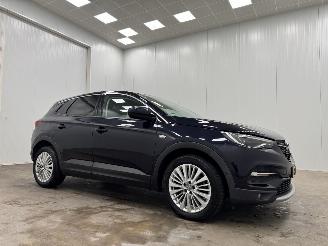 Damaged car Opel Grandland X 1.6 CDTi Executive Navi Clima 2018/2