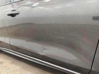 Ford Focus Wagon 1.0 Hybrid ST Line X Navi Clima picture 17