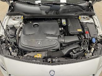 Mercedes A-klasse 180 Edition 5-drs Navi Clima picture 14