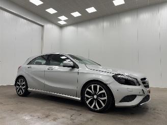 skadebil auto Mercedes A-klasse 180 Edition 5-drs Navi Clima 2013/9