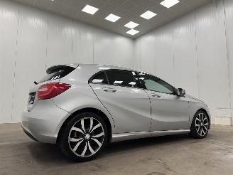 Mercedes A-klasse 180 Edition 5-drs Navi Clima picture 2